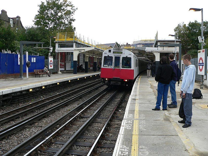 File:EalingCommon3.jpg