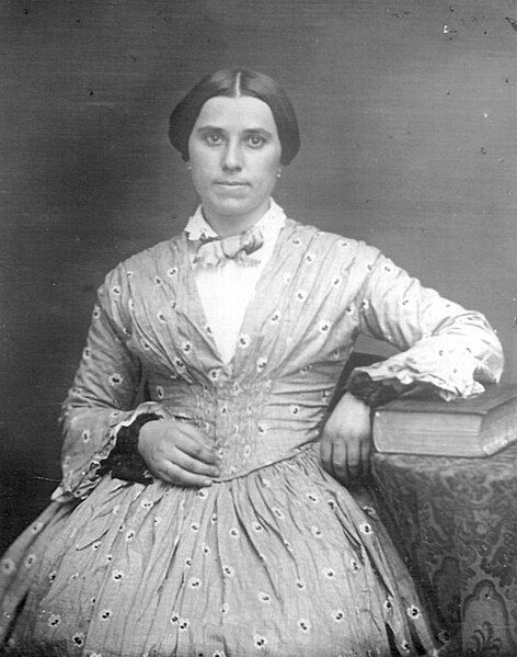 File:Elizabeth-phillips-davis.jpg