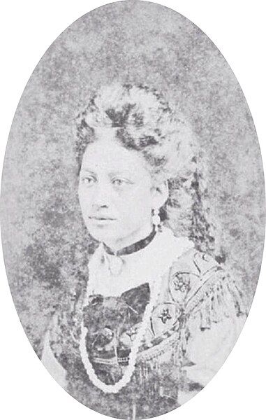 File:Elizabeth Kapeka Sumner.jpg