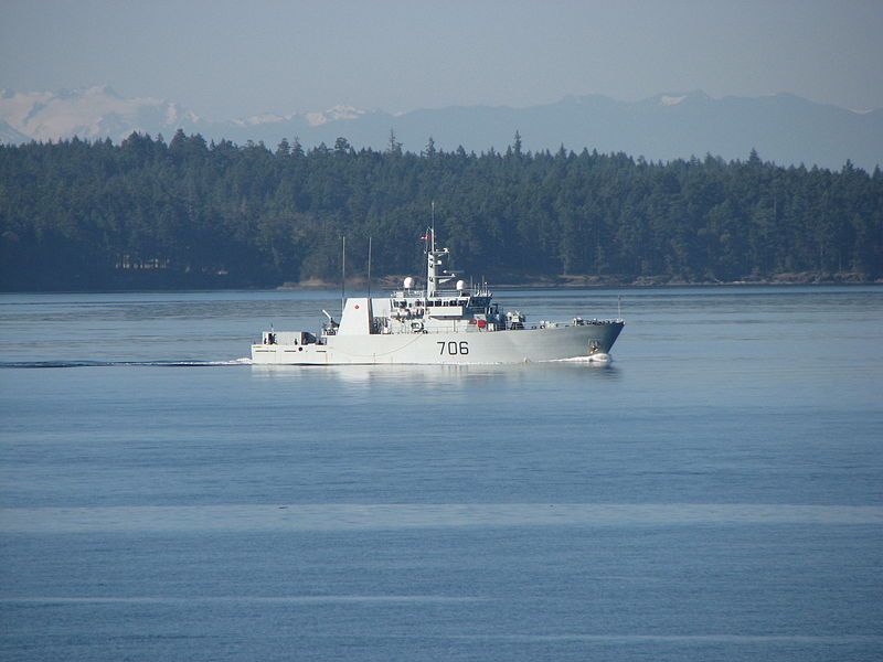 File:HMCS Yellowknife 2.jpg