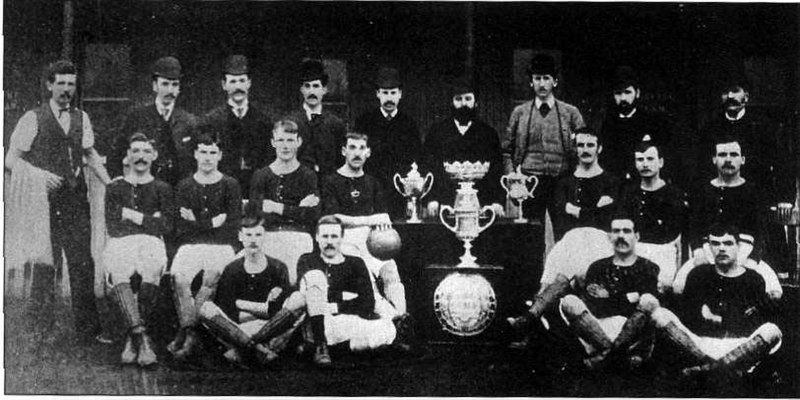 File:Hearts Squad 1891.jpg