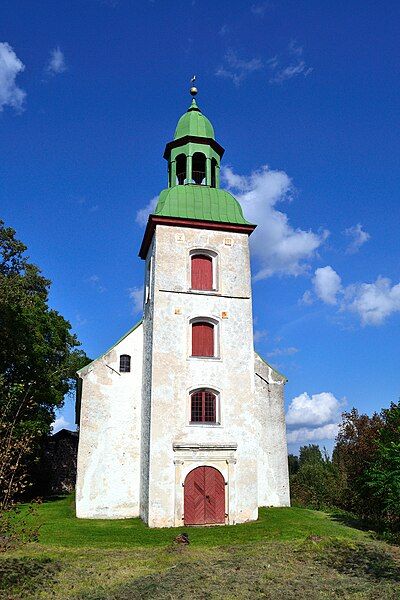 File:Karksi Church.jpg