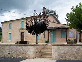 The town hall in Laroque