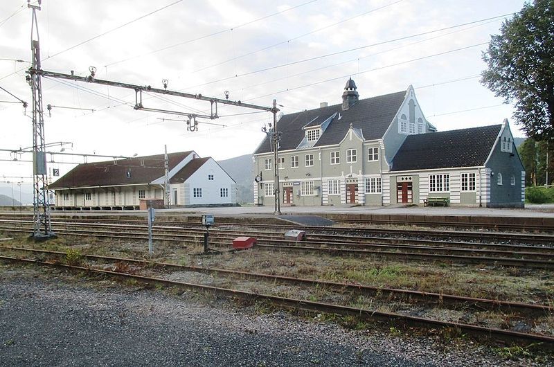 File:Notodden stasjon.jpg