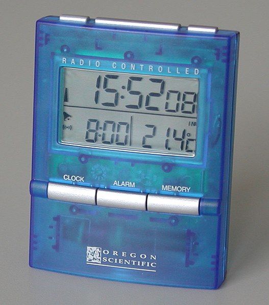 File:Radiocontrolledclock.jpg