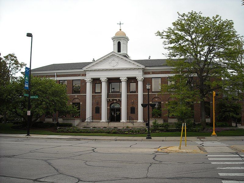 File:Skokie Village Hall.JPG