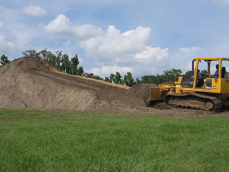 File:Soil stockpile1.jpg