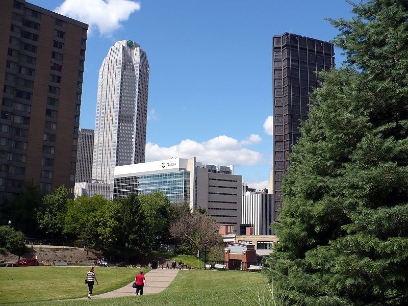 File:DuquesnePittsburghSkyline.JPG