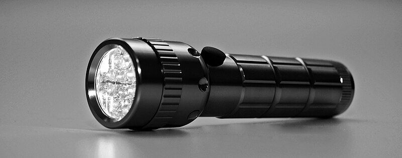 File:Flashlight (Wuzur).jpg