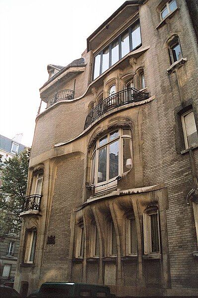 File:Guimard-16eme-artnouveau-hotel-guimard-facade.jpg