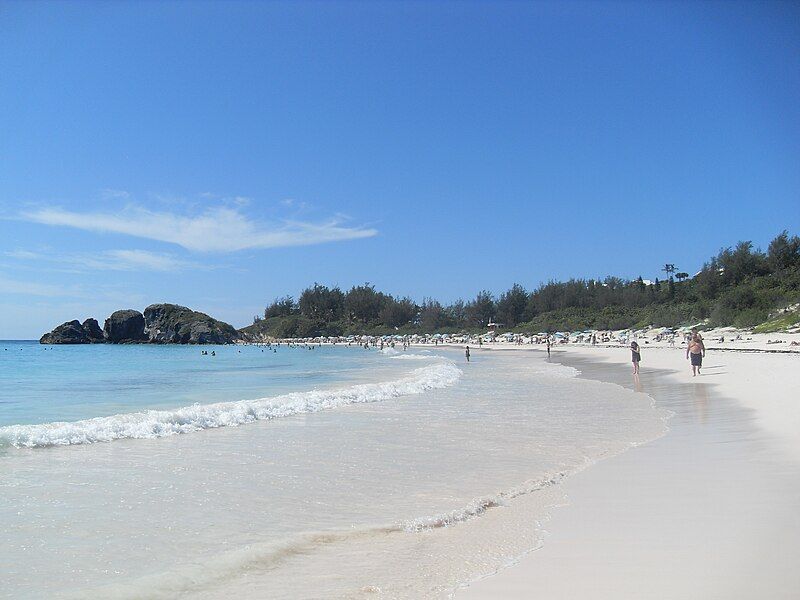 File:Horseshoebay.Bermuda.JPG