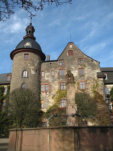 File:Laubach castle.jpg