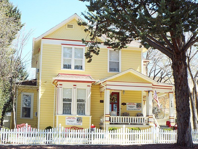 File:Prescott-House-Clark House-1883.jpg