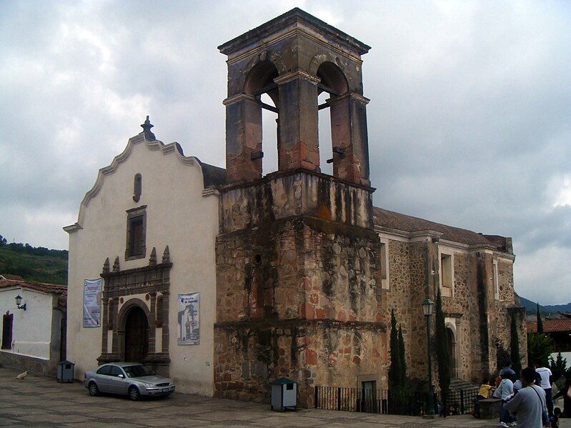 File:Tapalpa church.JPG