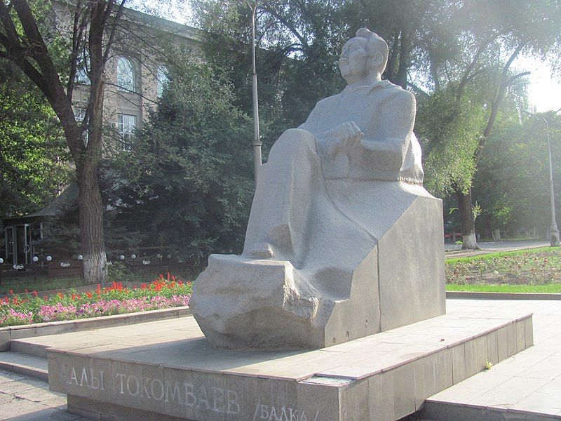 File:Tokombaev.jpg