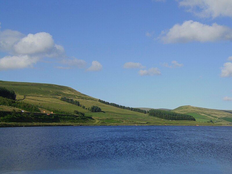 File:WoodheadreservoirDerbyshire.jpg