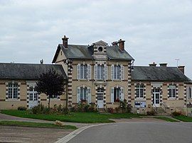 The town hall in Saint-Martin-des-Champs