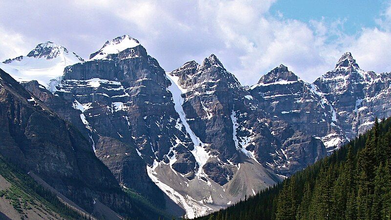 File:Banff pk.jpg