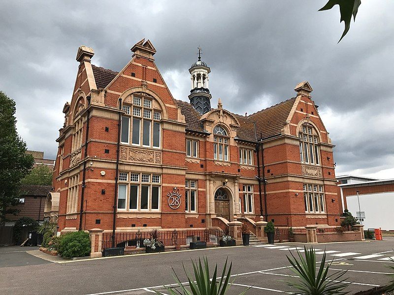 File:Beckenham Technical institute.jpg