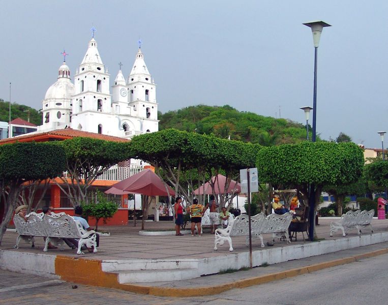 File:Cihuatlan-Square.780.jpg