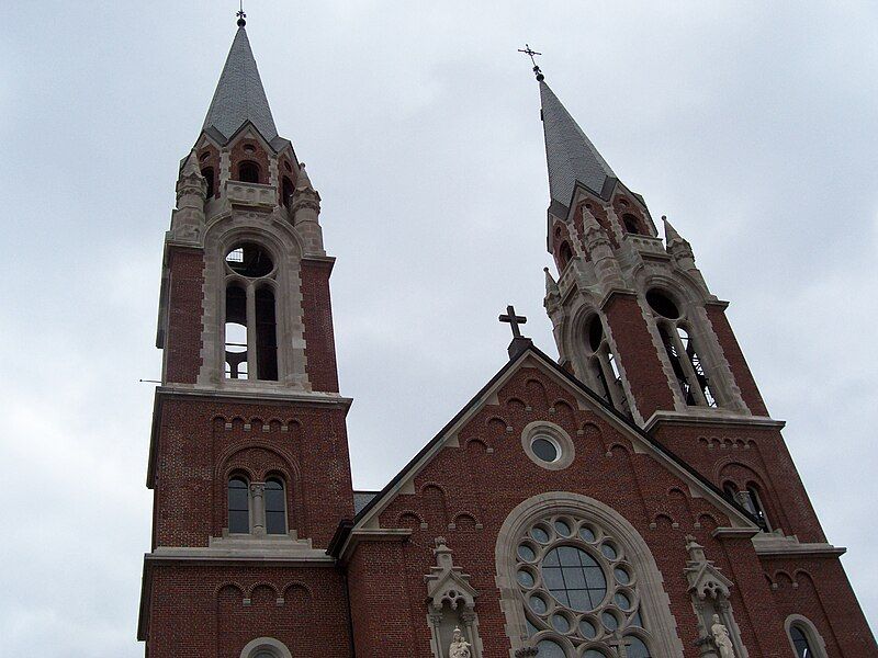 File:HolyHillBasilicaExteriorMarch2007.jpg