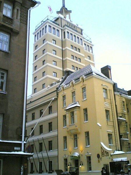 File:Hotelli Torni,Helsinki.jpg