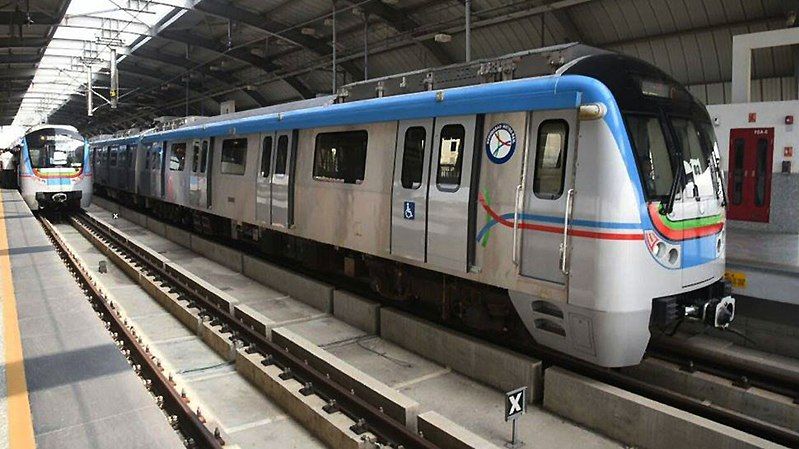 File:Hyderabad metro 2017.jpg