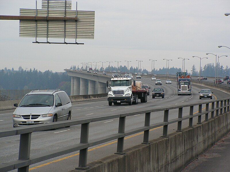 File:I-205 Bridge.JPG