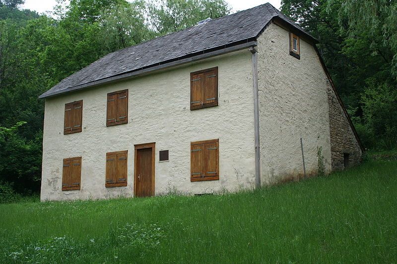 File:MarnachHouse.JPG