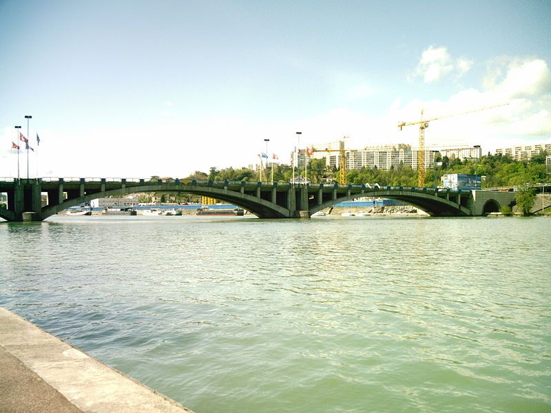 File:Pont Pasteur Rhone.jpg