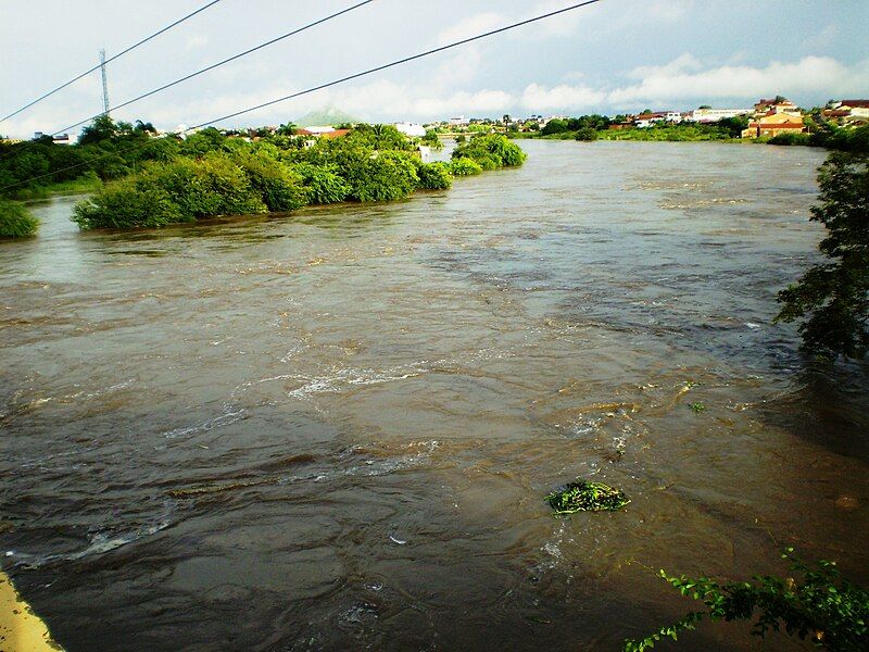 File:Rio Espinharas Patos.jpg