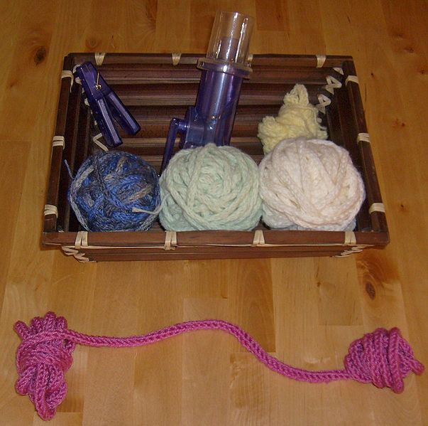 File:Spool knitting machine.jpg