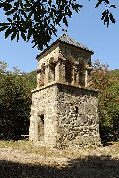 File:Tabakini monastery (6).jpg