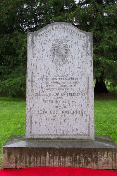 File:Theta Chi Monument.jpg