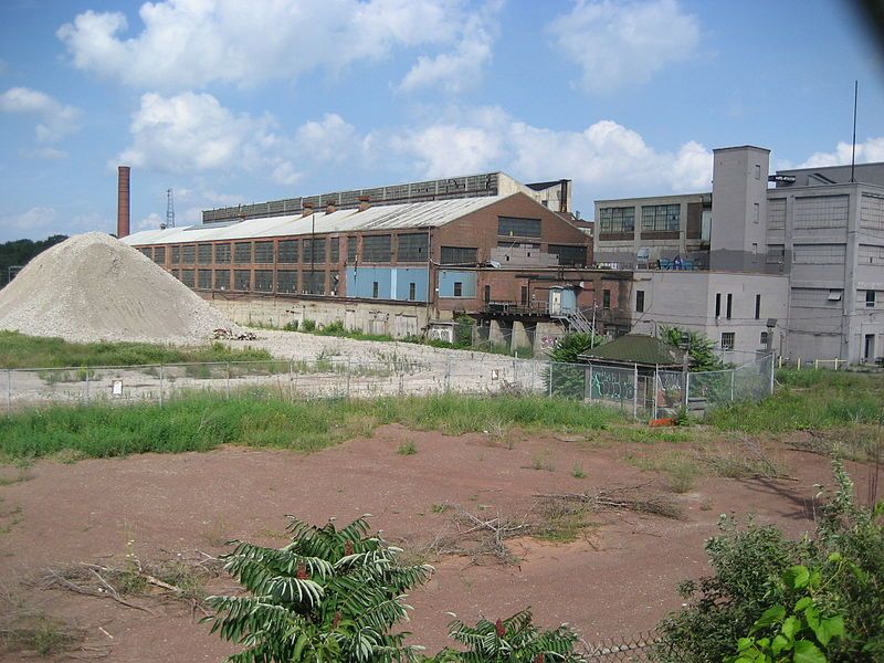 File:Aberdeen Avenue Industrial.JPG