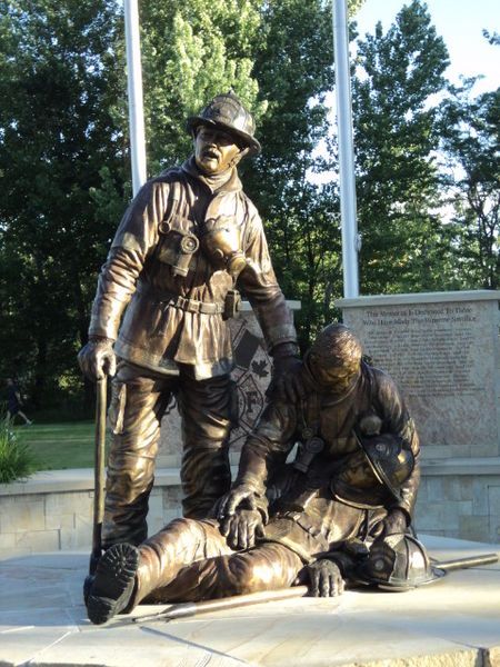 File:BoiseGreenbeltFallenFirefighterMemorial.JPG