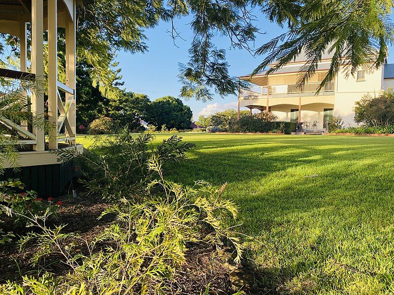 File:Booval House Pergola.jpg