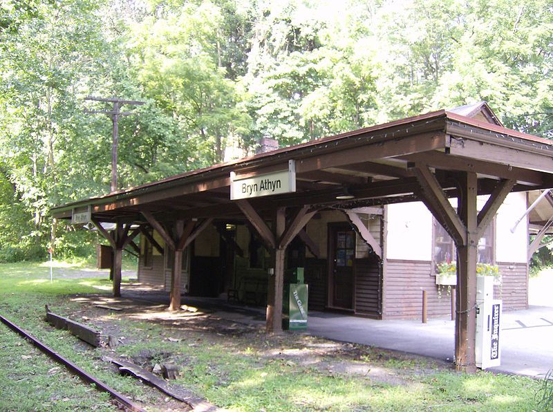 File:Bryn Athyn Station.JPG