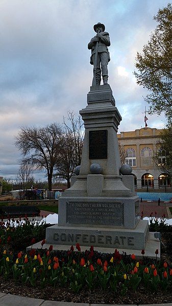 File:Confederate soldier.jpg