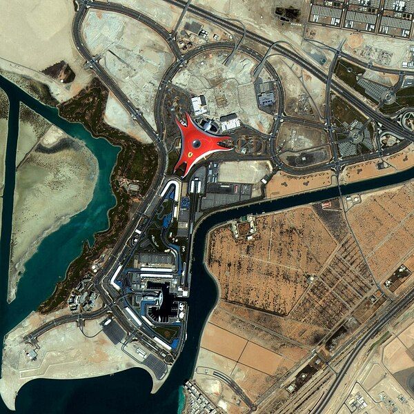 File:Ferrari World.jpg