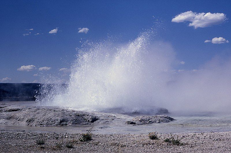 File:Fountain geyser.jpg