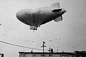 L-8, unmanned and partly deflated, drifting over San Francisco on 16 August 1942.