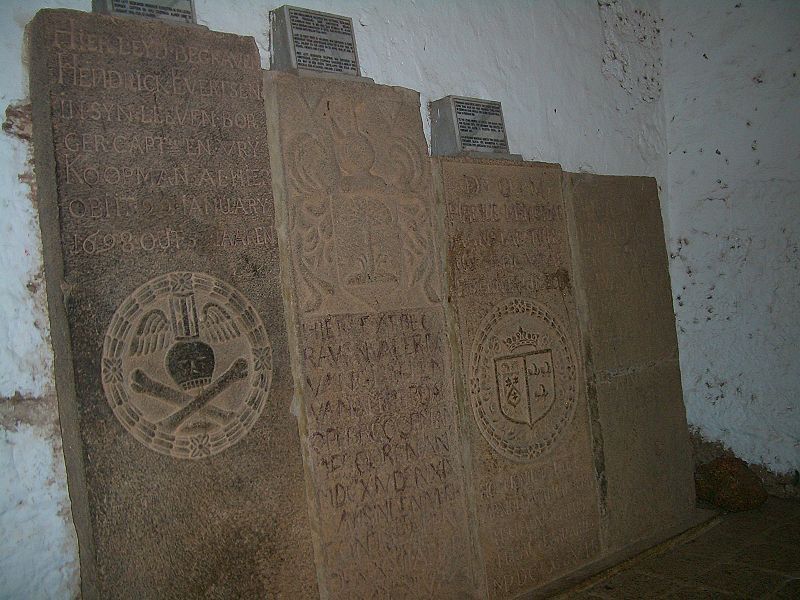 File:Melaka-St-Paul-Dutch-graves-2183.jpg