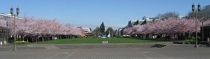 File:Oregon Capitol Mall.JPG