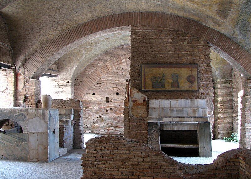 File:Ostia antica-13.jpg