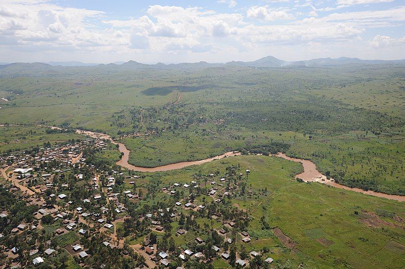 File:Over Bunia.jpg