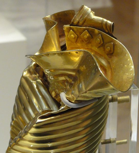 File:Ringlemere Cup detail.jpg