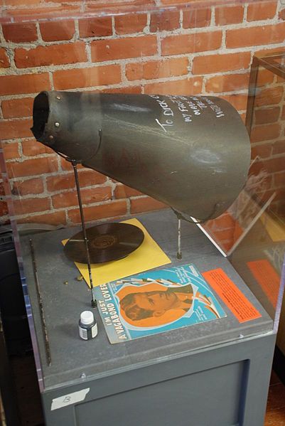 File:Rudy Vallee Megaphone.JPG