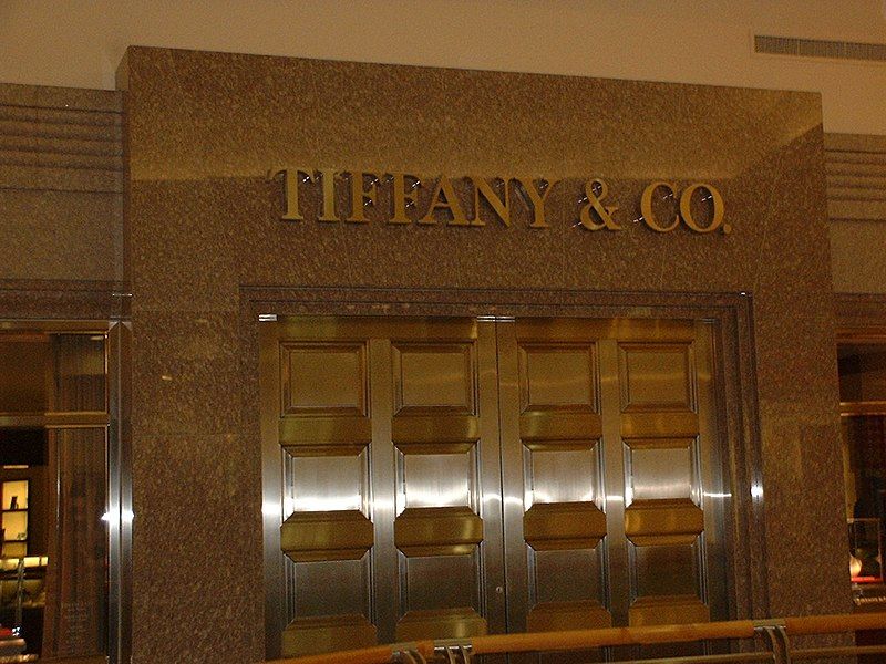 File:Tiffanyandco.JPG