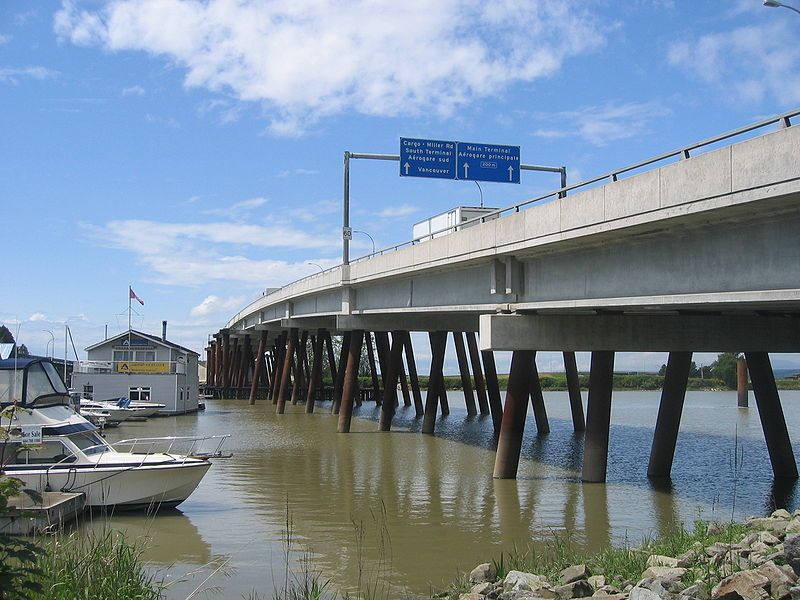 File:Airport-connector-bdg.jpg